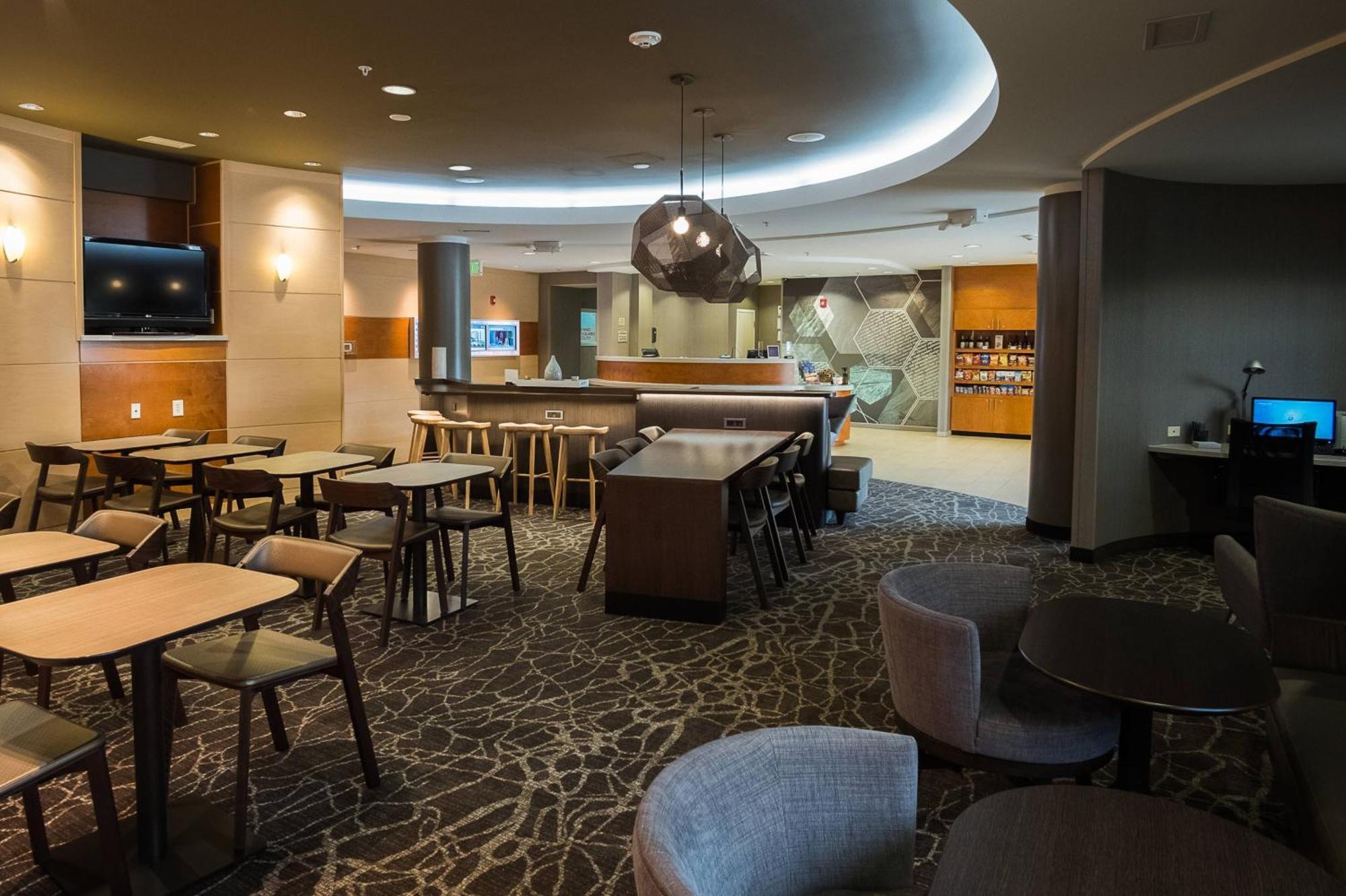 Springhill Suites By Marriott Winston-Salem Hanes Mall Экстерьер фото