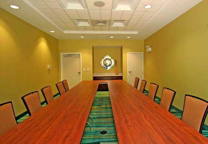 Springhill Suites By Marriott Winston-Salem Hanes Mall Удобства фото